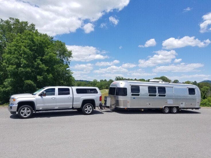 Photo for 2004 Airstream Classic